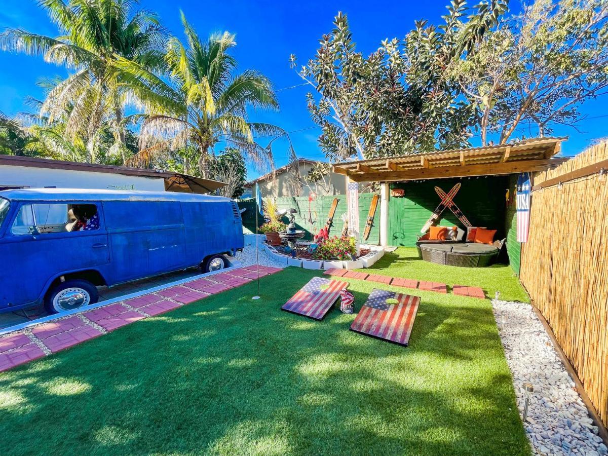 Hammocks & Mini-Golf! 10 Mins From Beach! ハリウッド エクステリア 写真